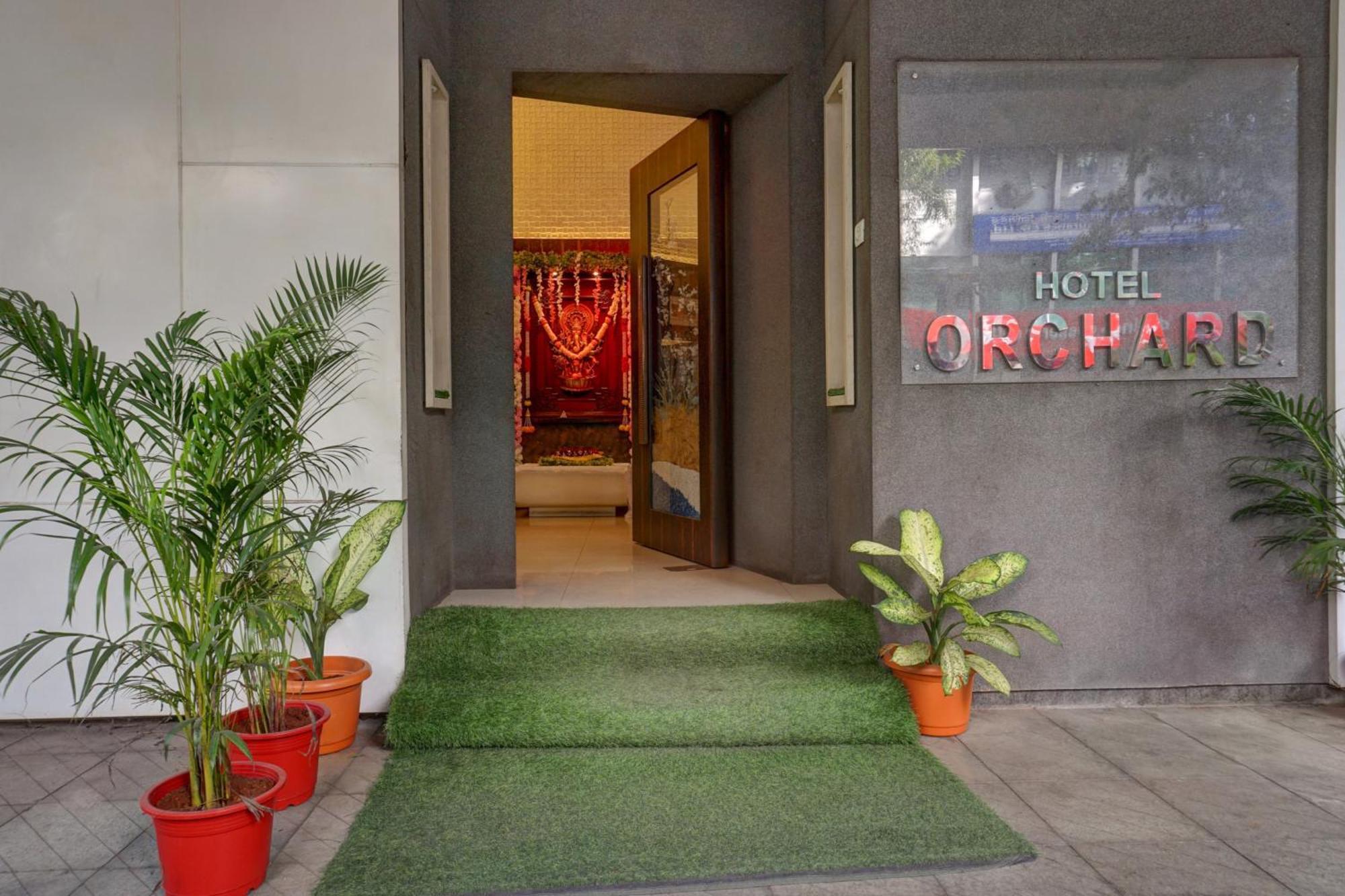 Townhouse Oak Orchard Hotel Poona Buitenkant foto