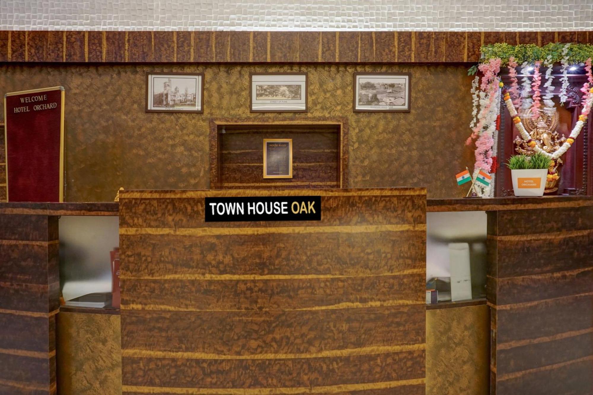 Townhouse Oak Orchard Hotel Poona Buitenkant foto
